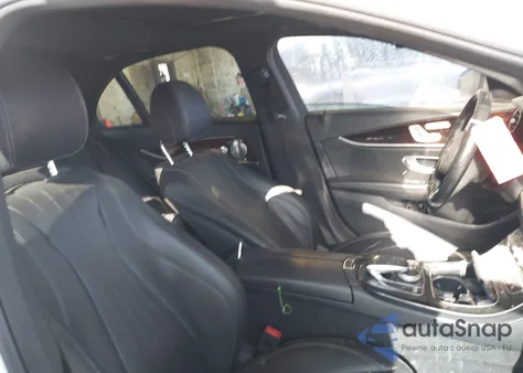 2017 Mercedes-Benz E 300 4Matic из США, поврежденный, VIN WDDZF4KB3HA177441